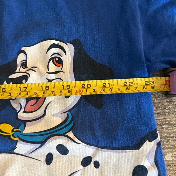 Disney vintage 101 Dalmatians, single stitch top and bottom, graphic shirt. - Picture 7 of 8